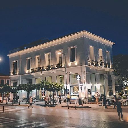 Panellinion Luxury Rooms Kalamata Exterior photo