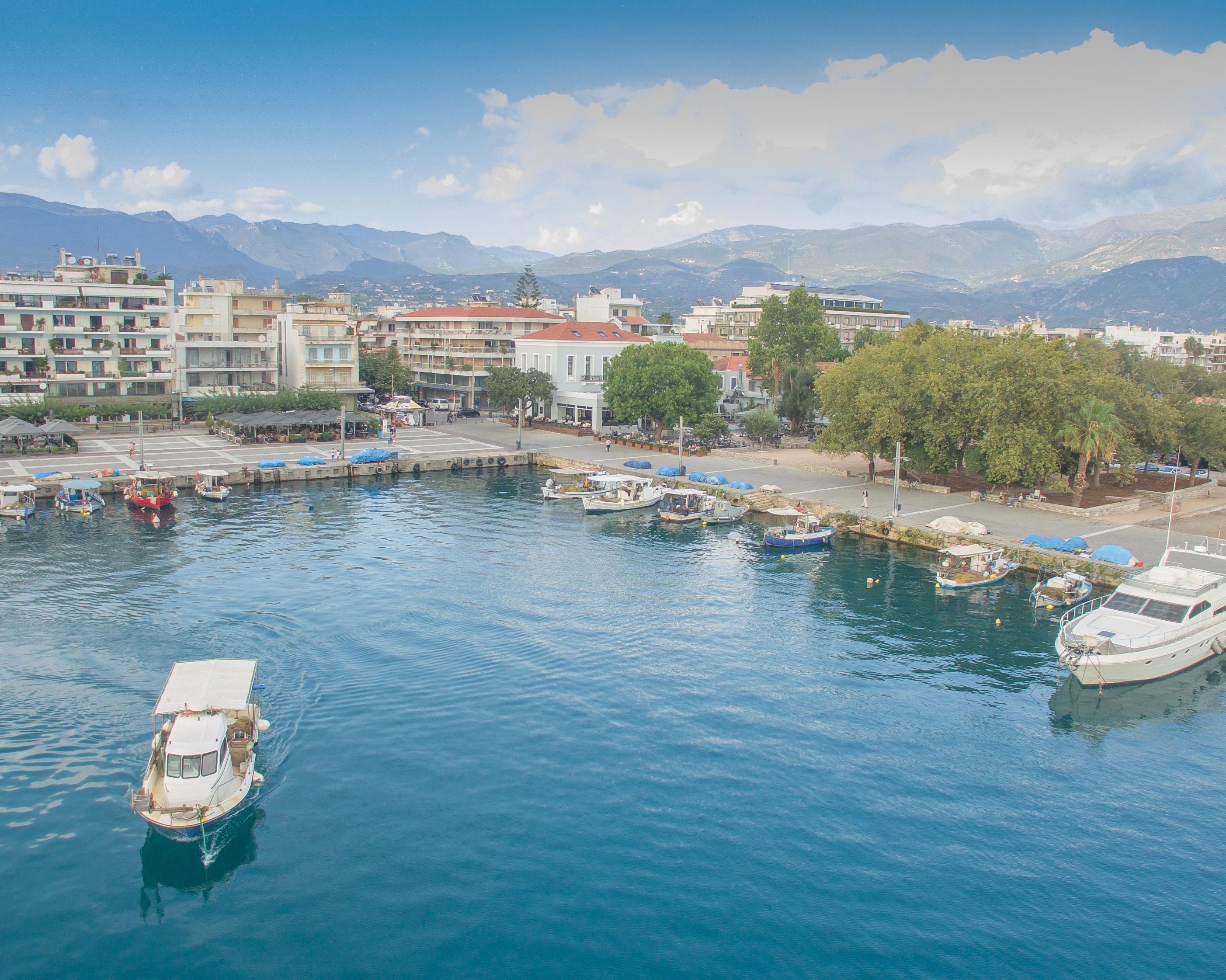 Panellinion Luxury Rooms Kalamata Exterior photo