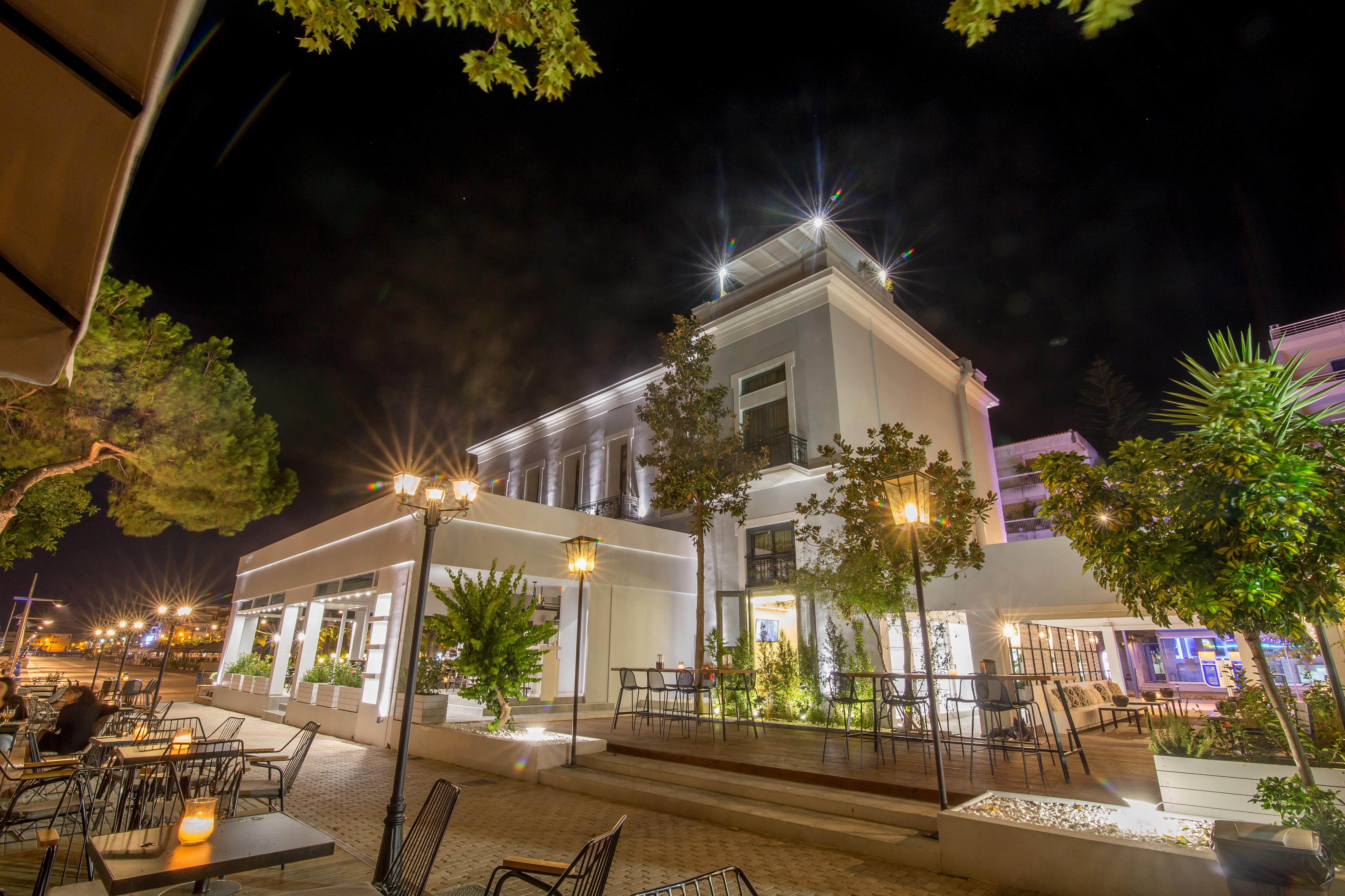 Panellinion Luxury Rooms Kalamata Exterior photo